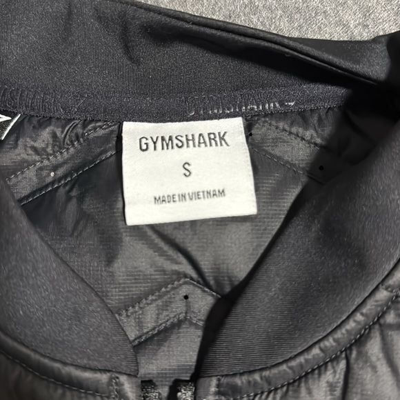 Gym shark Vest - Picture 2 of 4